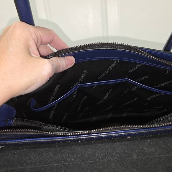 Charles Jourdan Classic Blue Shoulder Bag - Picture 5 of 7